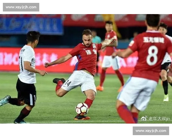 河南建业力克广州富力再迎关键胜利全场攻防展现拼搏精神